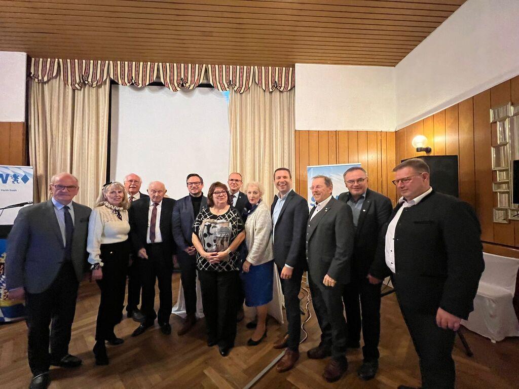 bcd8b0d6 8437 478d b157 6c1f950384d9